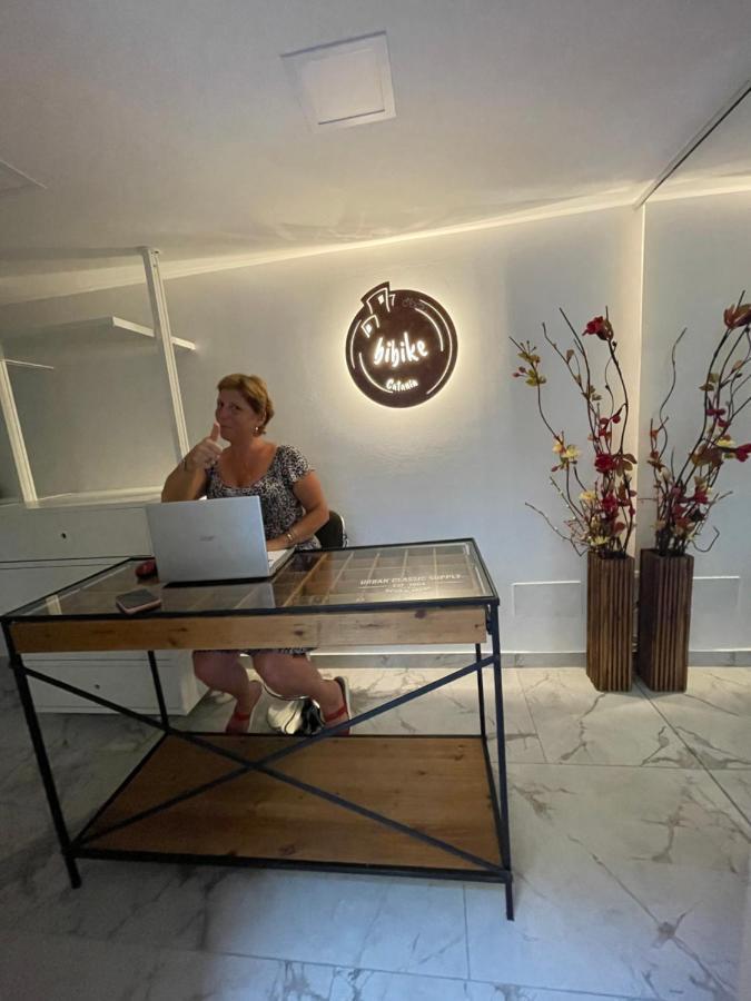 Bibike Apartment Катания Екстериор снимка